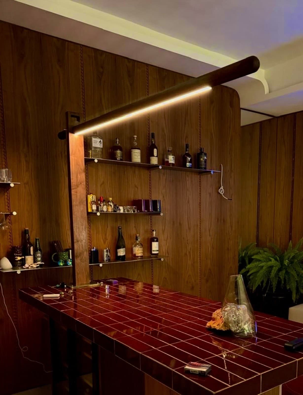 Cabinet Bar